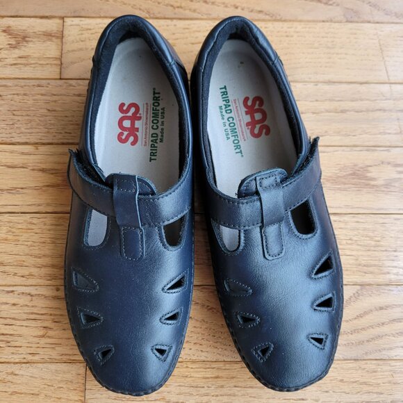 SAS Navy Blue Leather Flats - Picture 5 of 14